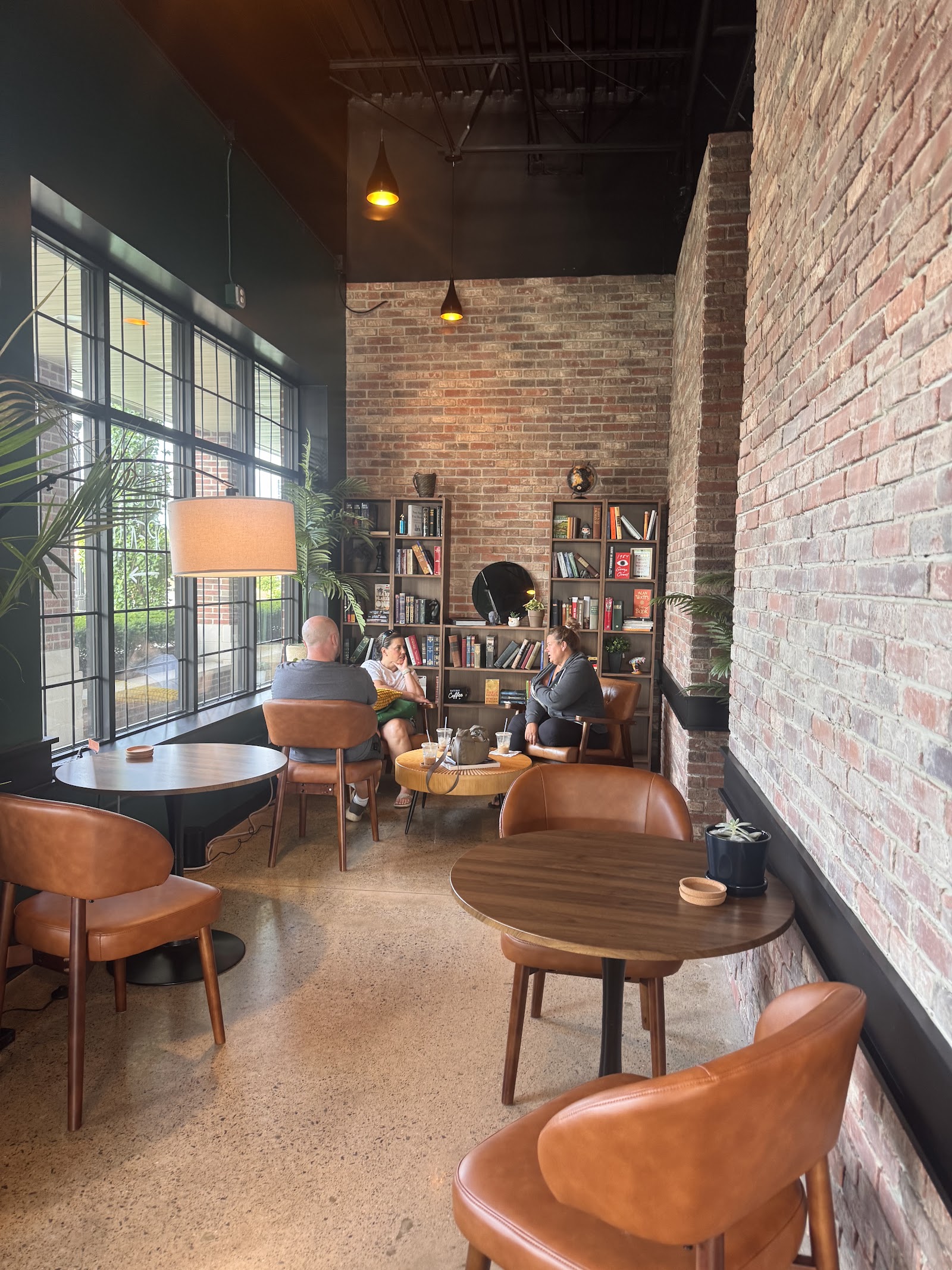 Coffee and a Quick Bite in Wixom