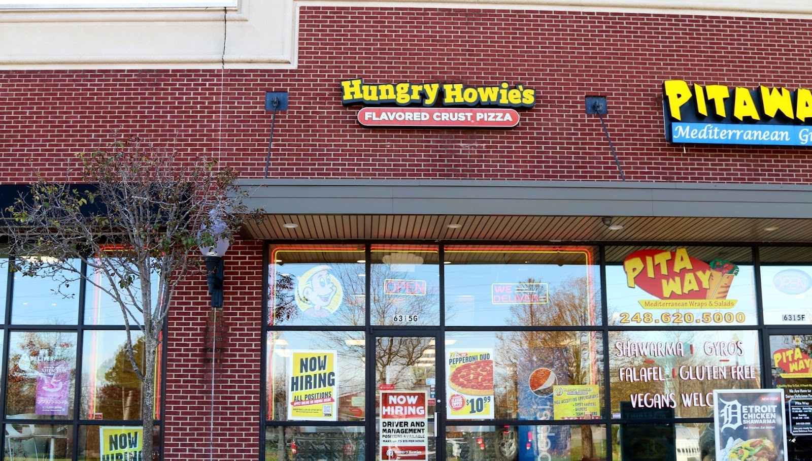 Hungry Howie's Pizza in Wixom