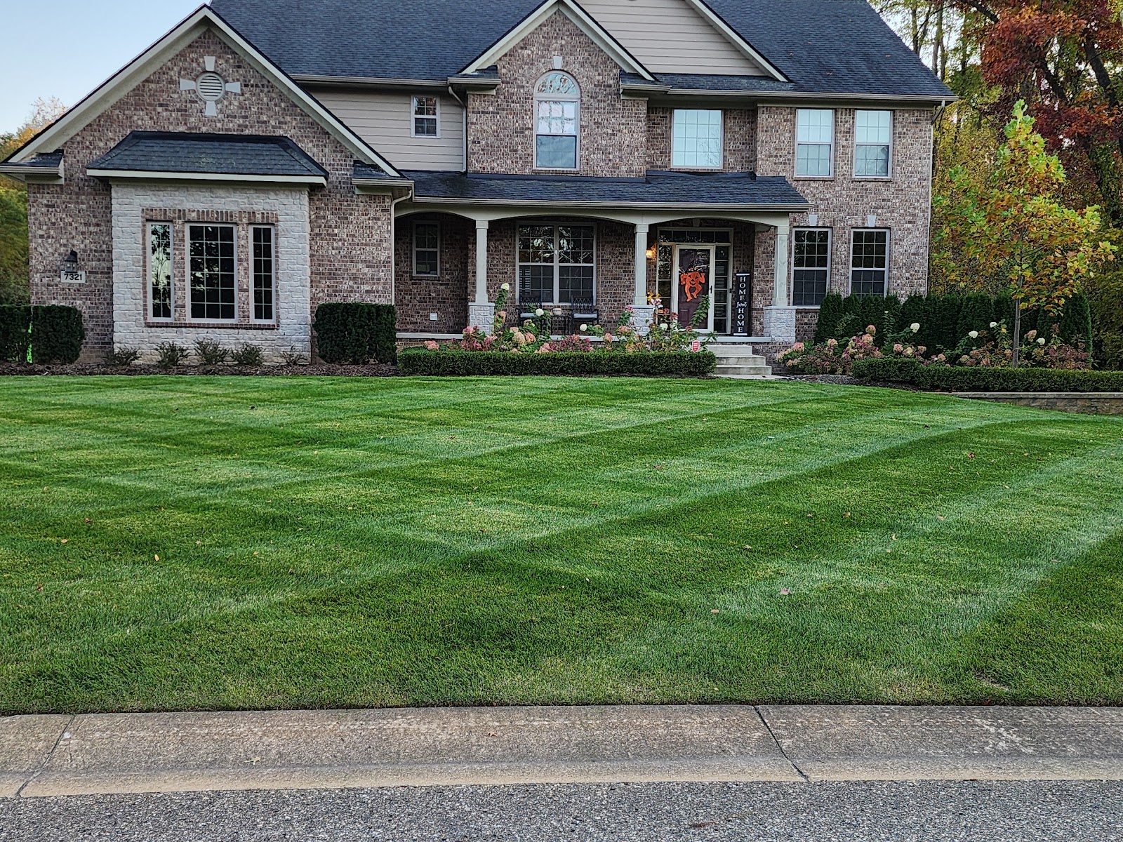 Lawnworx in Wixom