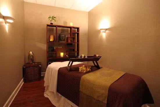 Traditional Massage — photo