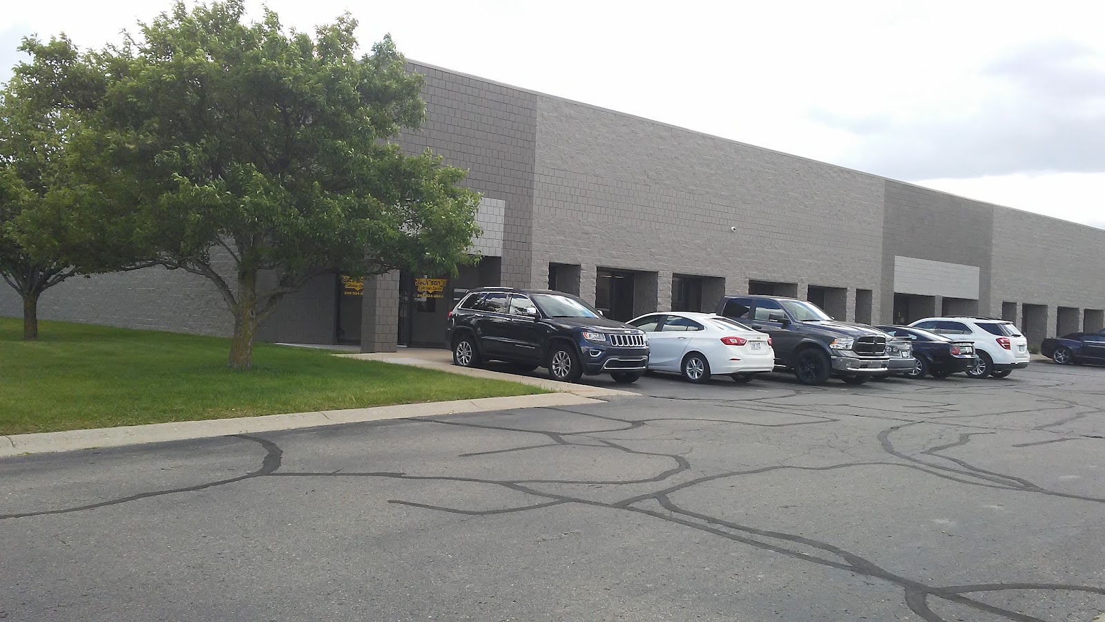 Wixom Collision and Mechanical in Wixom